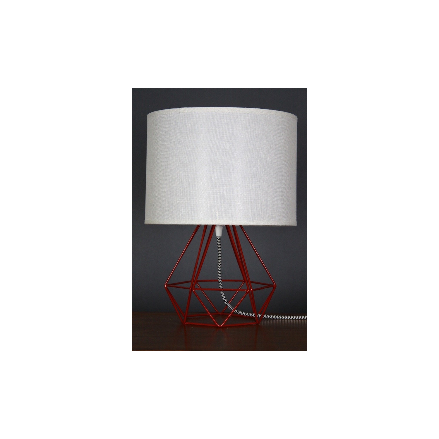 Empirical Style Table Light Red