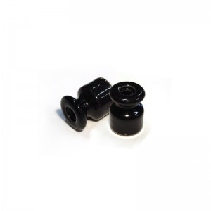Porcelain insulator for wall system - 18 mm