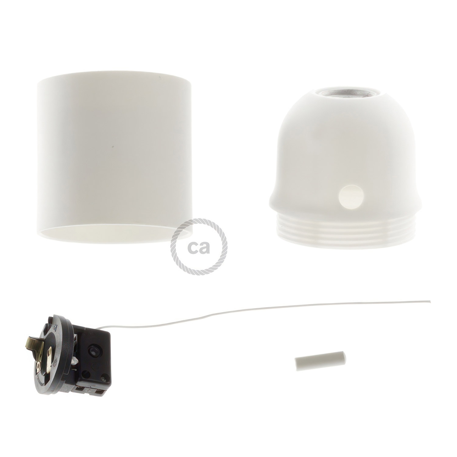 Thermoplastic E27 lamp holder kit for lampshade with pull switch