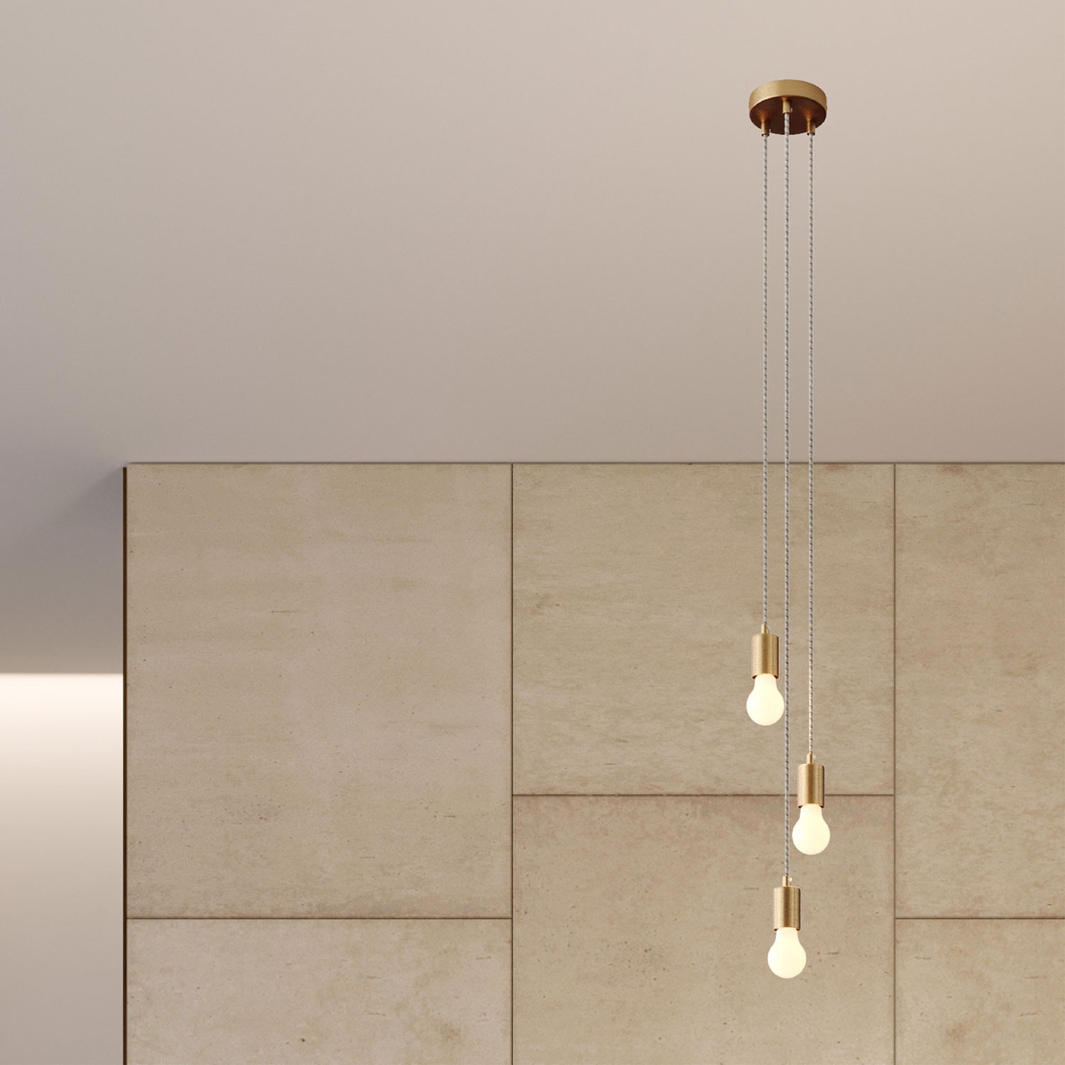 3-light multi-pendant lamp featuring fabric cable and metal finishes