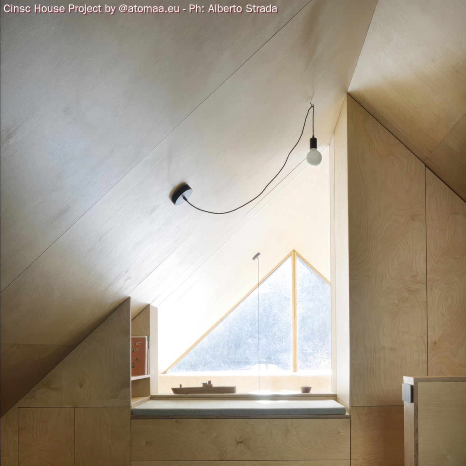 Pendant Light Metal: Cylindrical White